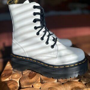 Dr. Martens Jadon Boot Smooth Leather Platforms White Polished Size 6